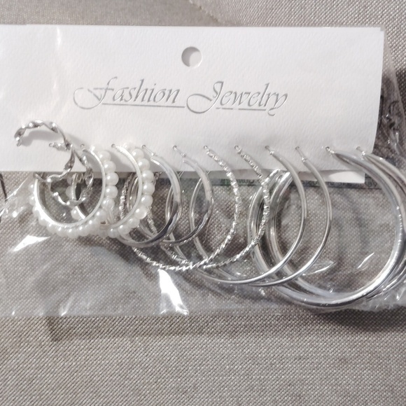 6 pk. Silver hoop earrings for pierced ears - Picture 1 of 6